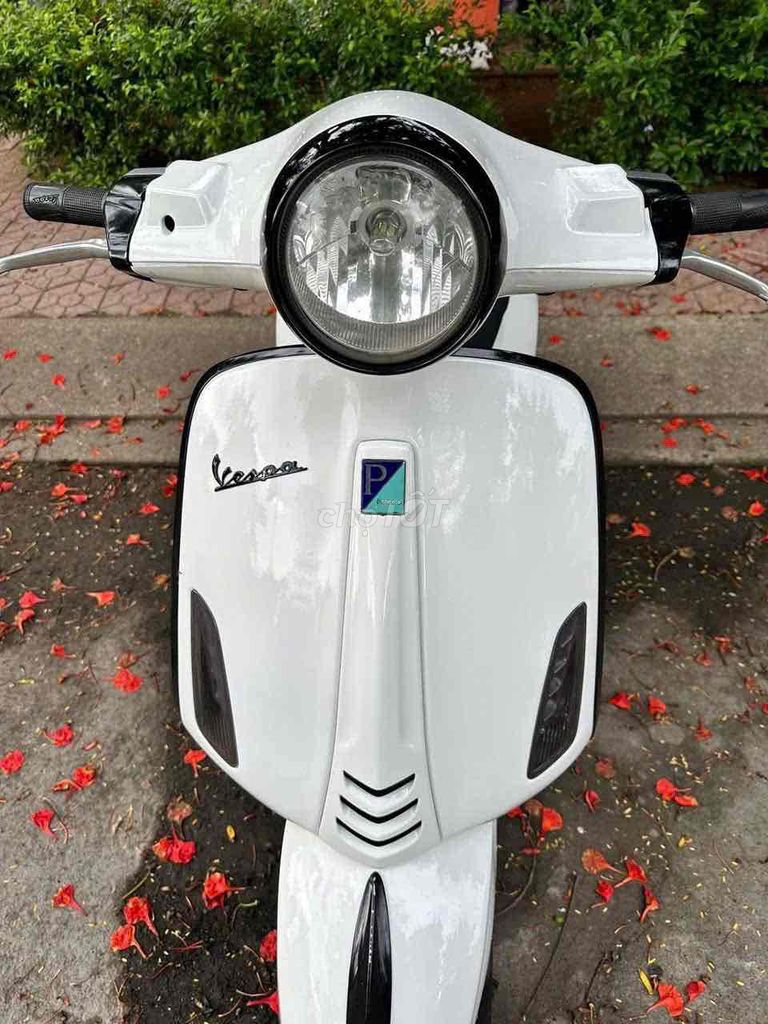 Vespa 2015 - ảnh 4