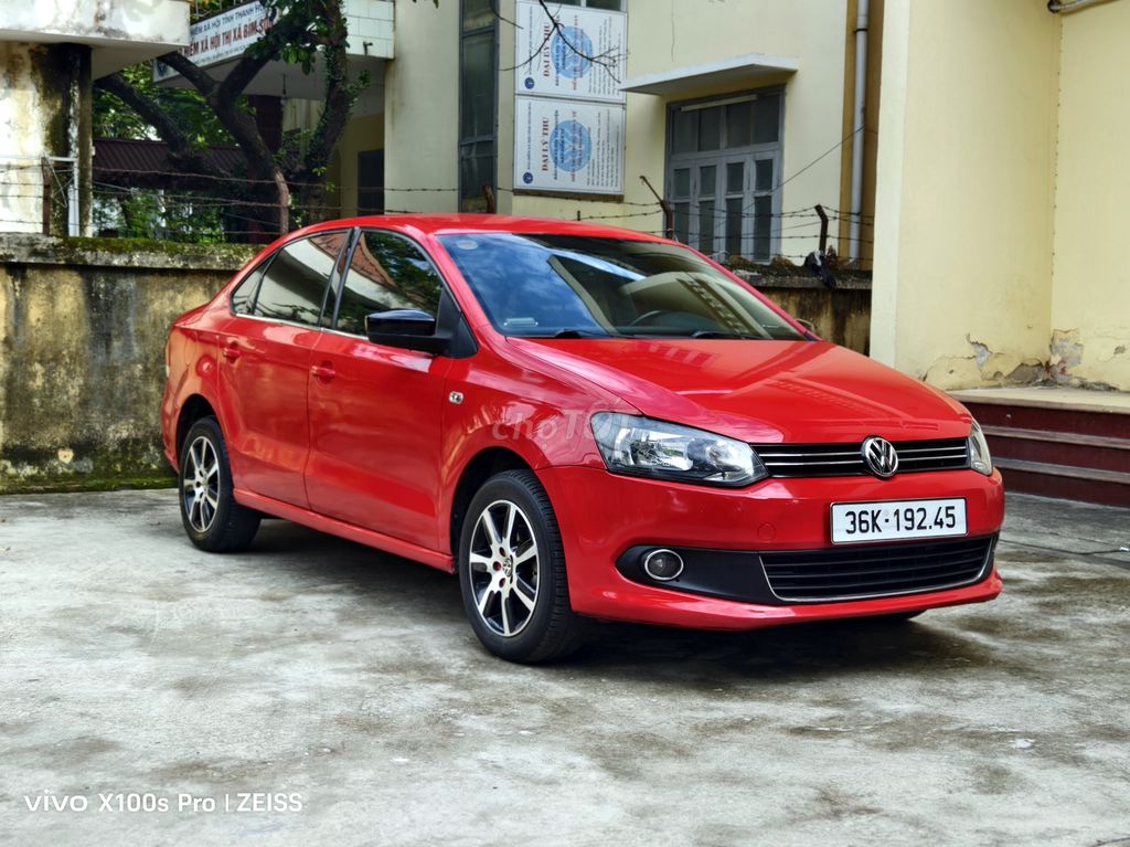 Volkswagen Polo 2014 - ảnh 1