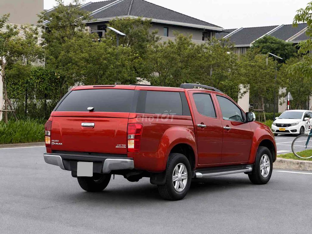 Isuzu Dmax 2016 - ảnh 2