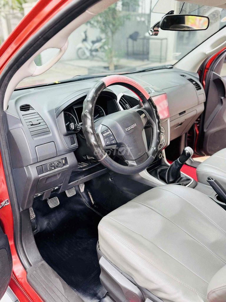 Isuzu Dmax 2016 - ảnh 4