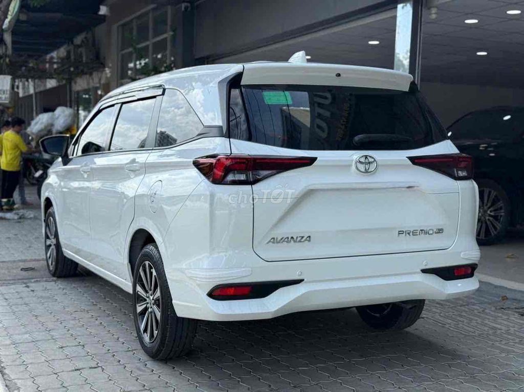 Toyota Avanza Premio 2024 - ảnh 3