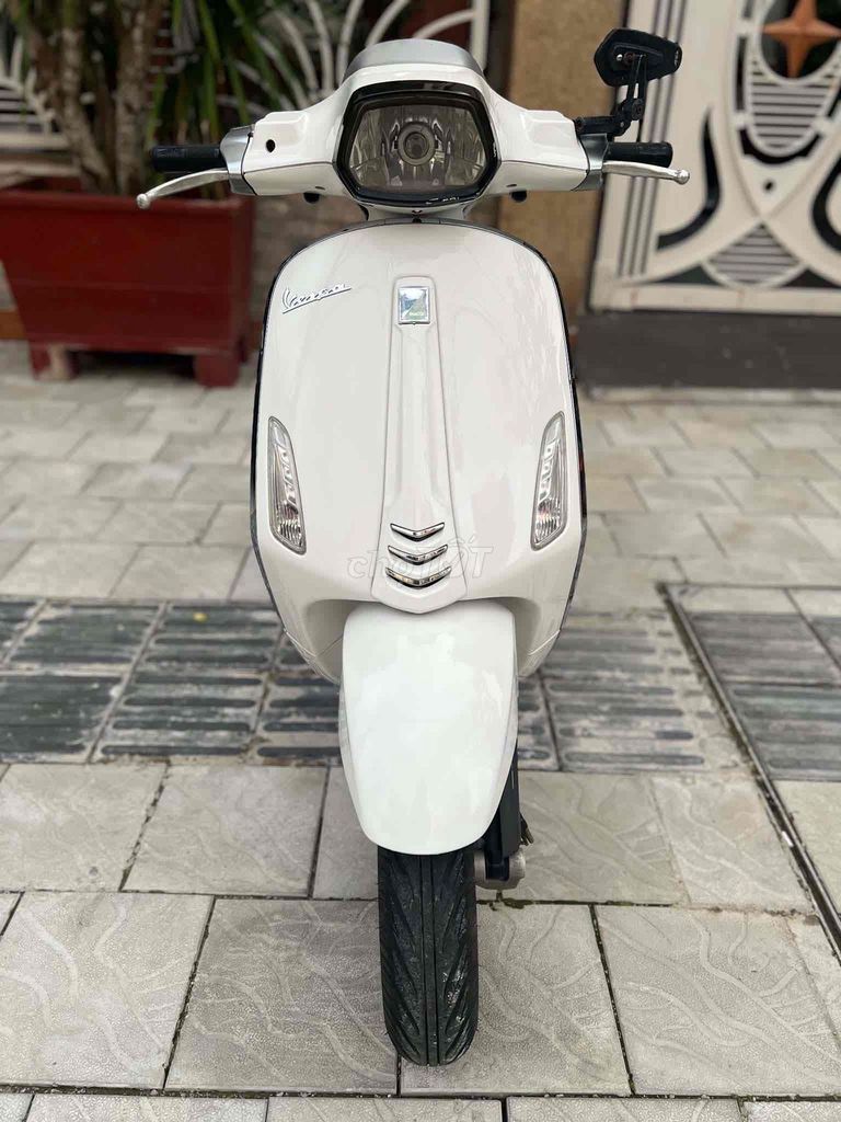 Piaggio Vespa 2016 - ảnh 1