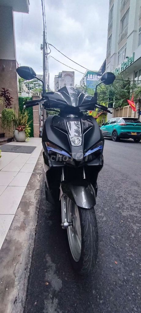 Honda Air Blade 2018 - ảnh 2