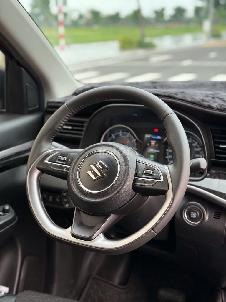 Suzuki 2025 - ảnh 4
