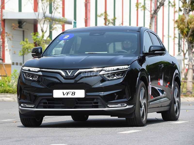 VinFast VF8 Eco - ảnh 1