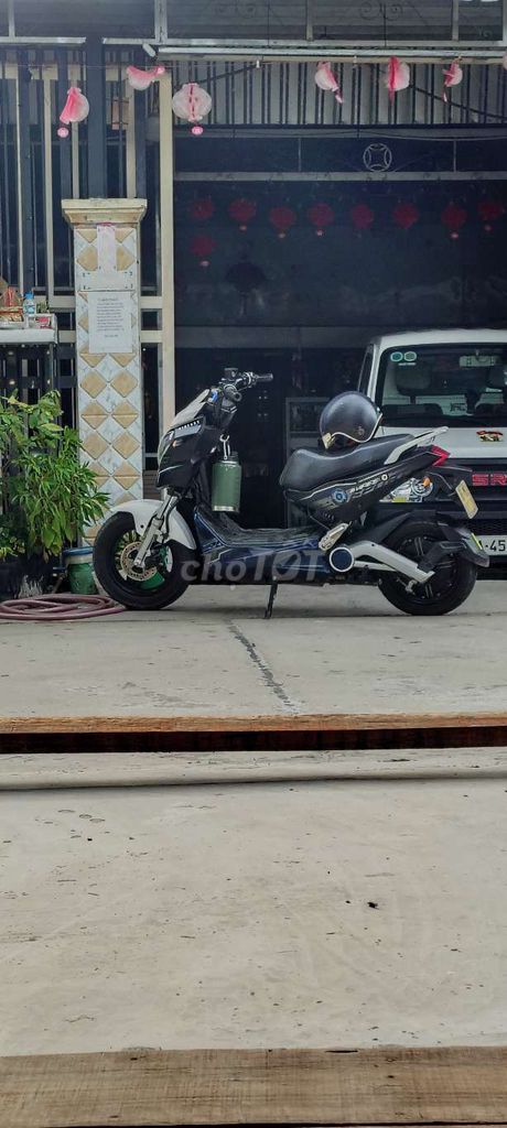 Vinfast Impes 2021 - ảnh 1