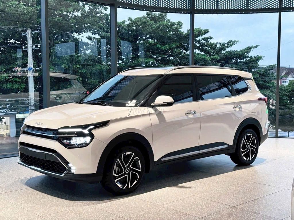 Kia Carens - ảnh 1