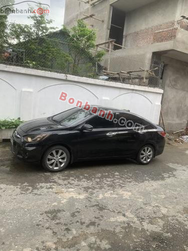 Hyundai Accent 1.4 MT 2012 - ảnh 2