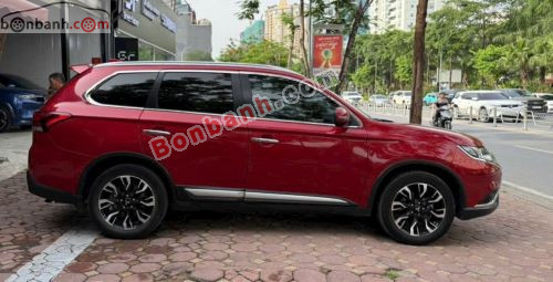 Mitsubishi Outlander 2.0 CVT 2021 - ảnh 4