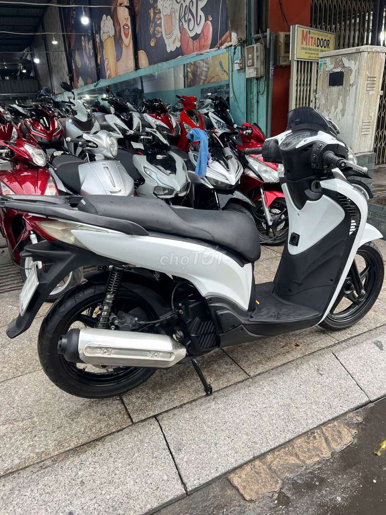 Honda SH 2018 - ảnh 4