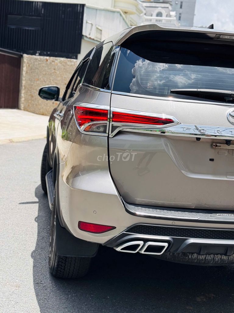 Toyota Fortuner 2021 - ảnh 4