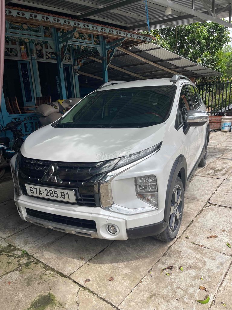 Mitsubishi Xpander Cross 2020 - ảnh 1