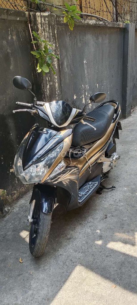 Honda Air Blade 2012 - ảnh 1