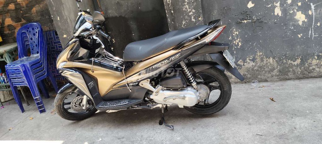 Honda Air Blade 2012 - ảnh 3