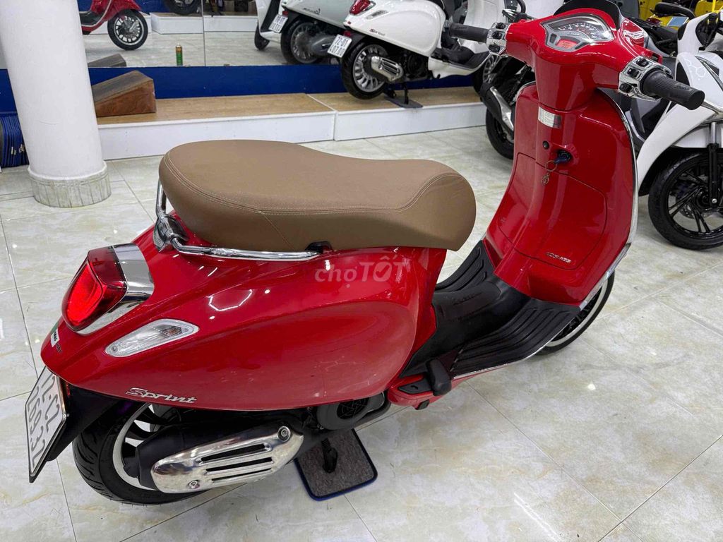Piaggio Vespa 2023 - ảnh 4