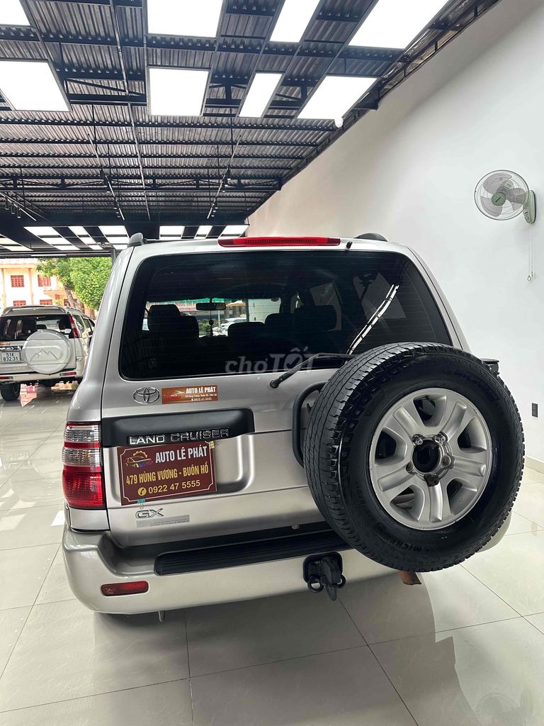 Toyota Land Cruiser - ảnh 4