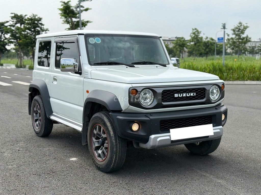 Suzuki Jimny 2023 - ảnh 2