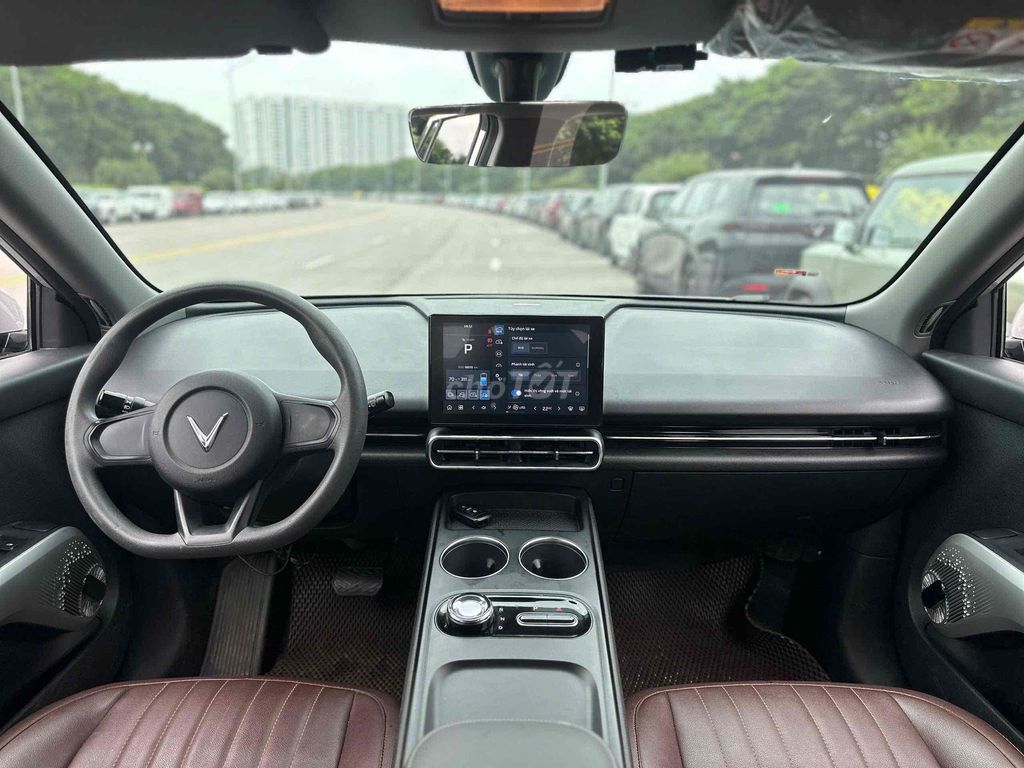 VinFast Limo Green 2025 - ảnh 4