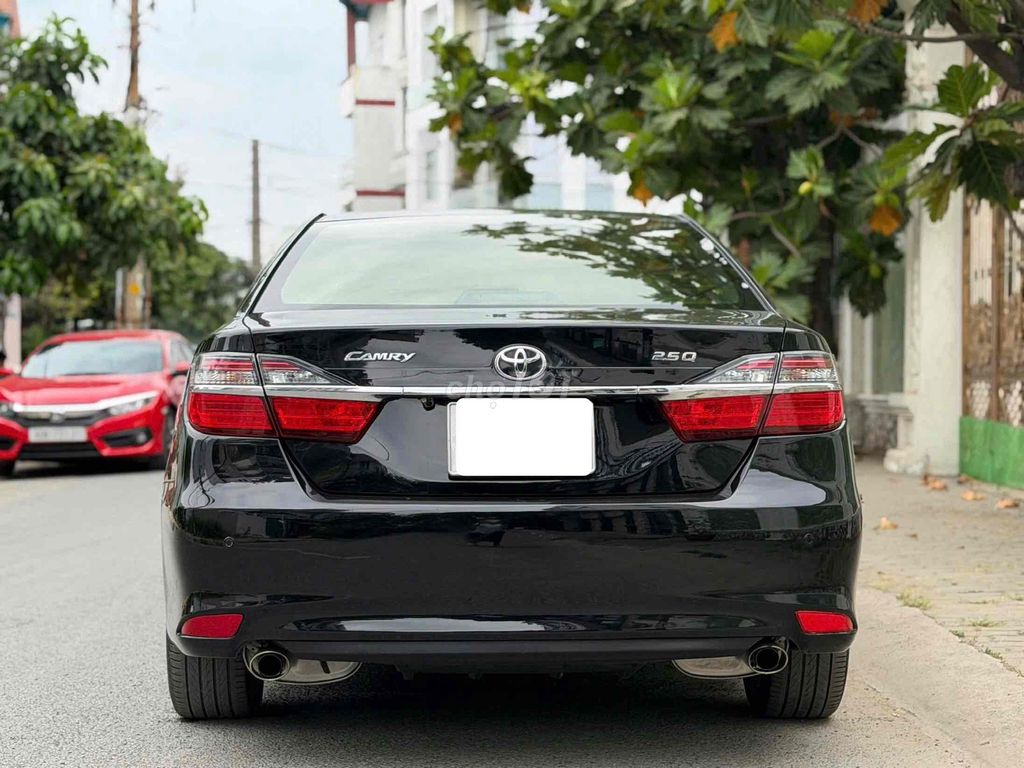 Toyota Camry 2.5Q 2016 - ảnh 2