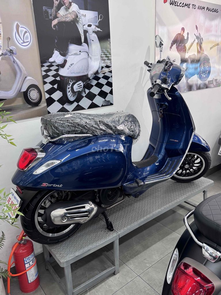 Vespa 2024 - ảnh 2
