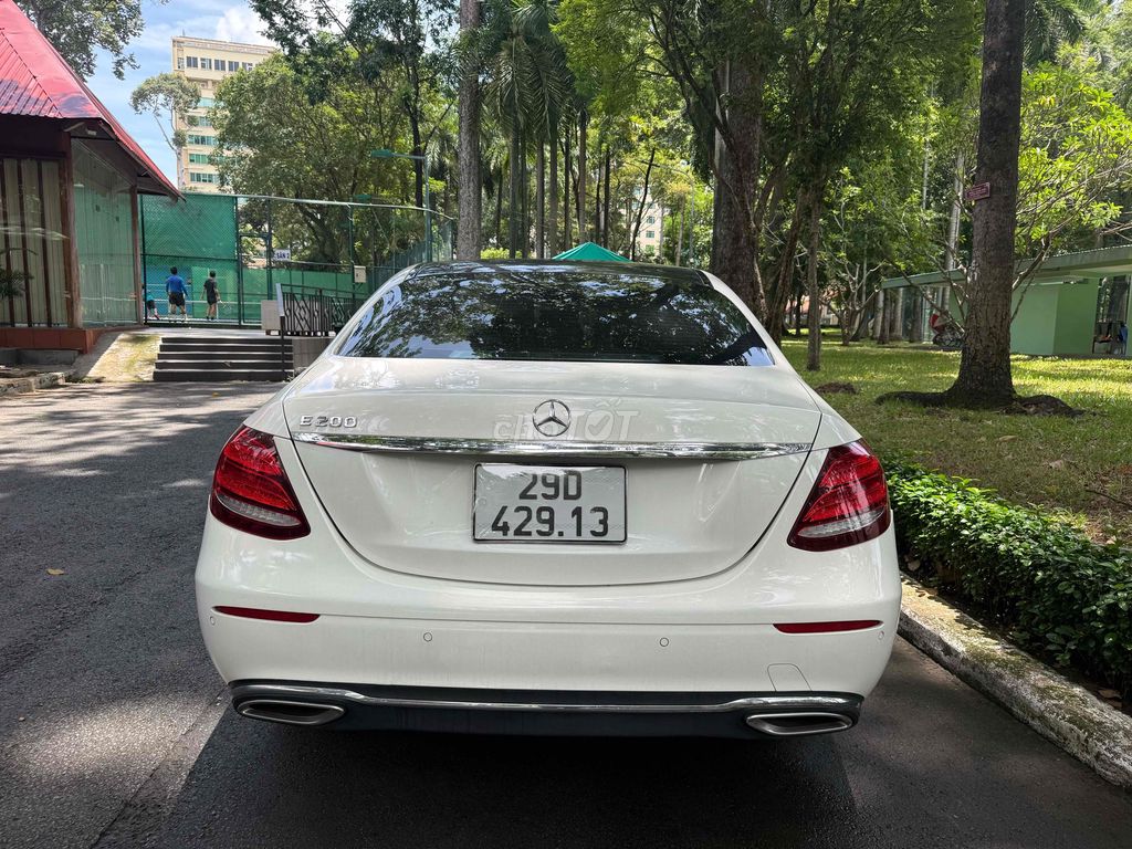 Mercedes-Benz 2017 - ảnh 3