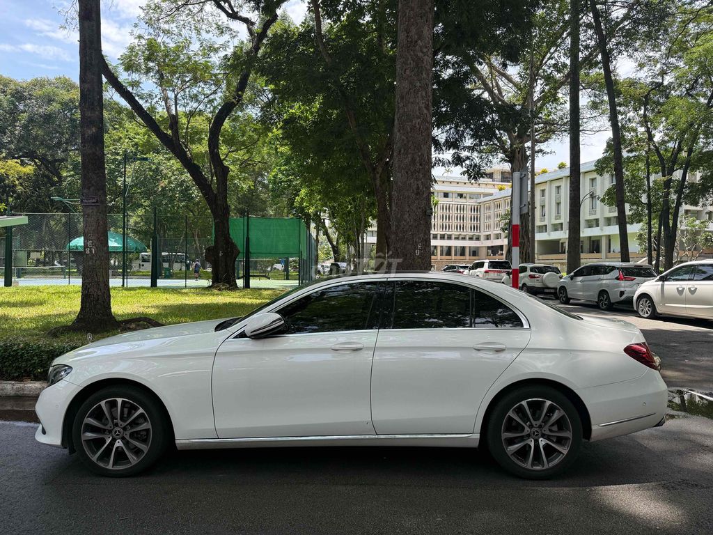 Mercedes-Benz 2017 - ảnh 5