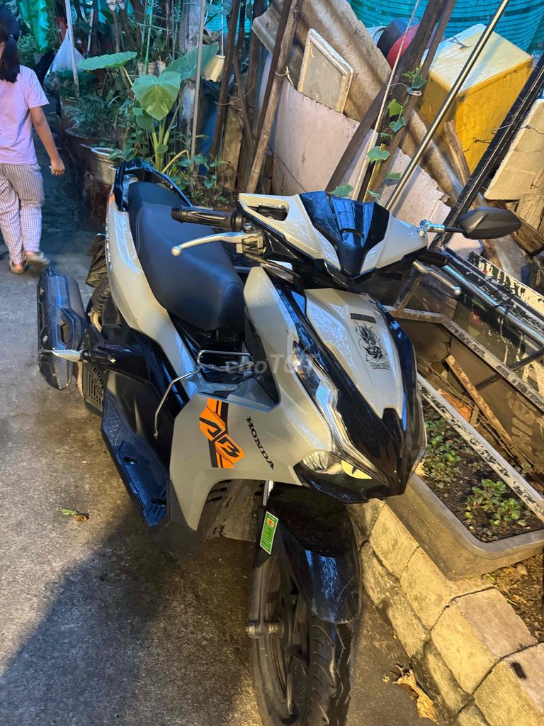 Honda Air Blade 2021 - ảnh 1