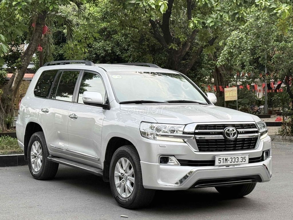 Toyota Land Cruiser 2016 - ảnh 4