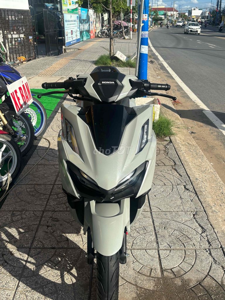 Honda Vario 2024 - ảnh 1