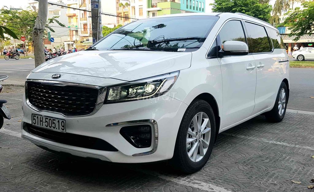 Kia Sedona 2019 - ảnh 1