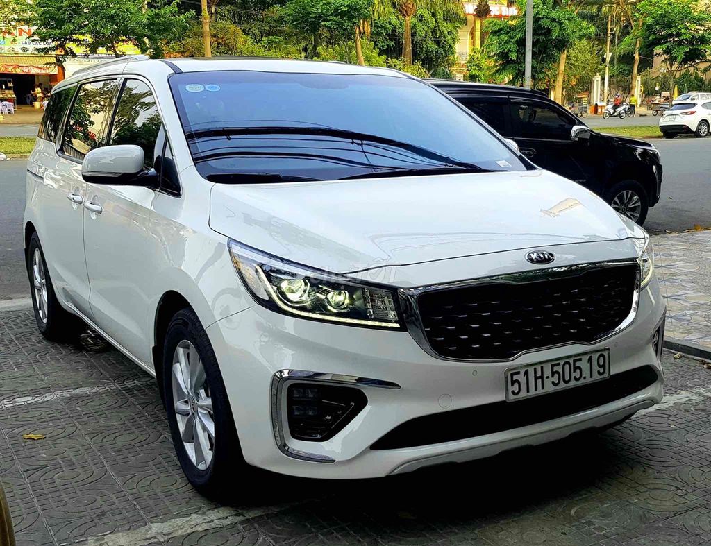 Kia Sedona 2019 - ảnh 2