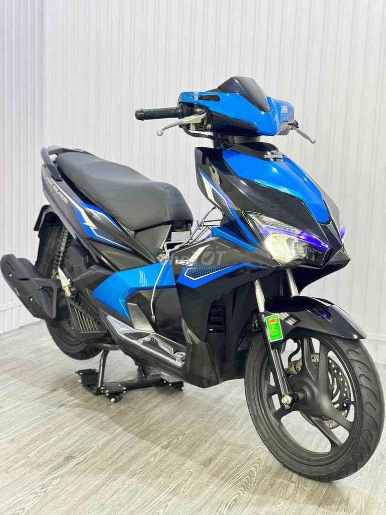 Honda Air Blade 2018 - ảnh 1