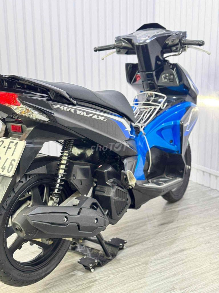 Honda Air Blade 2018 - ảnh 4