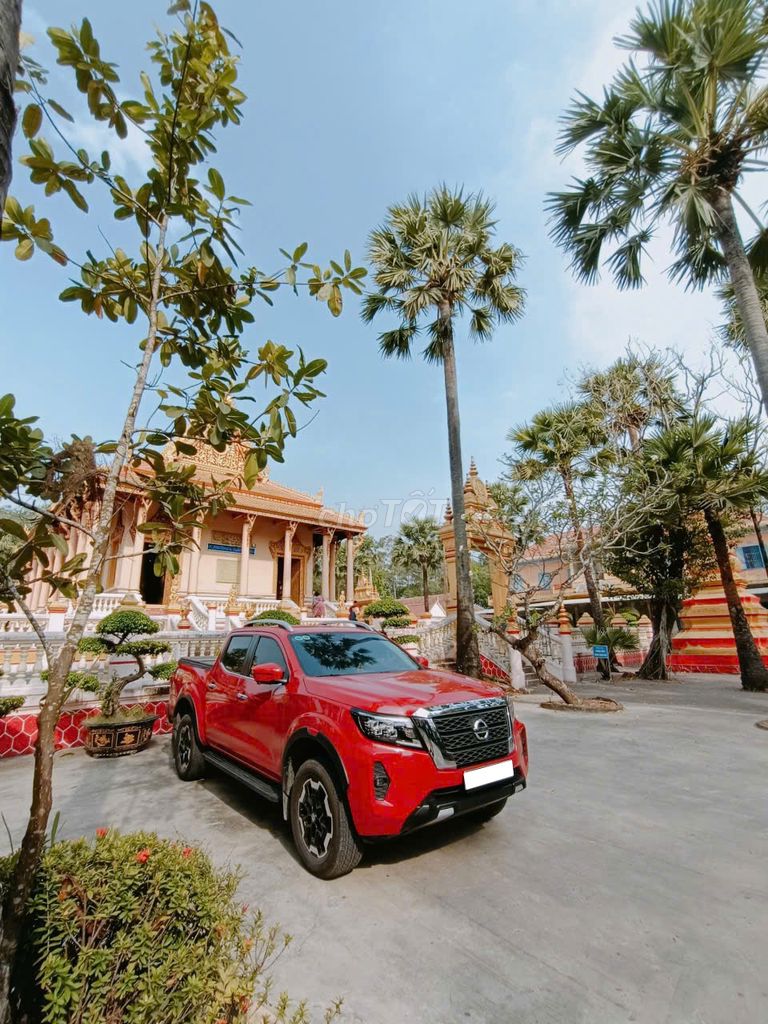 Nissan Navara - ảnh 2