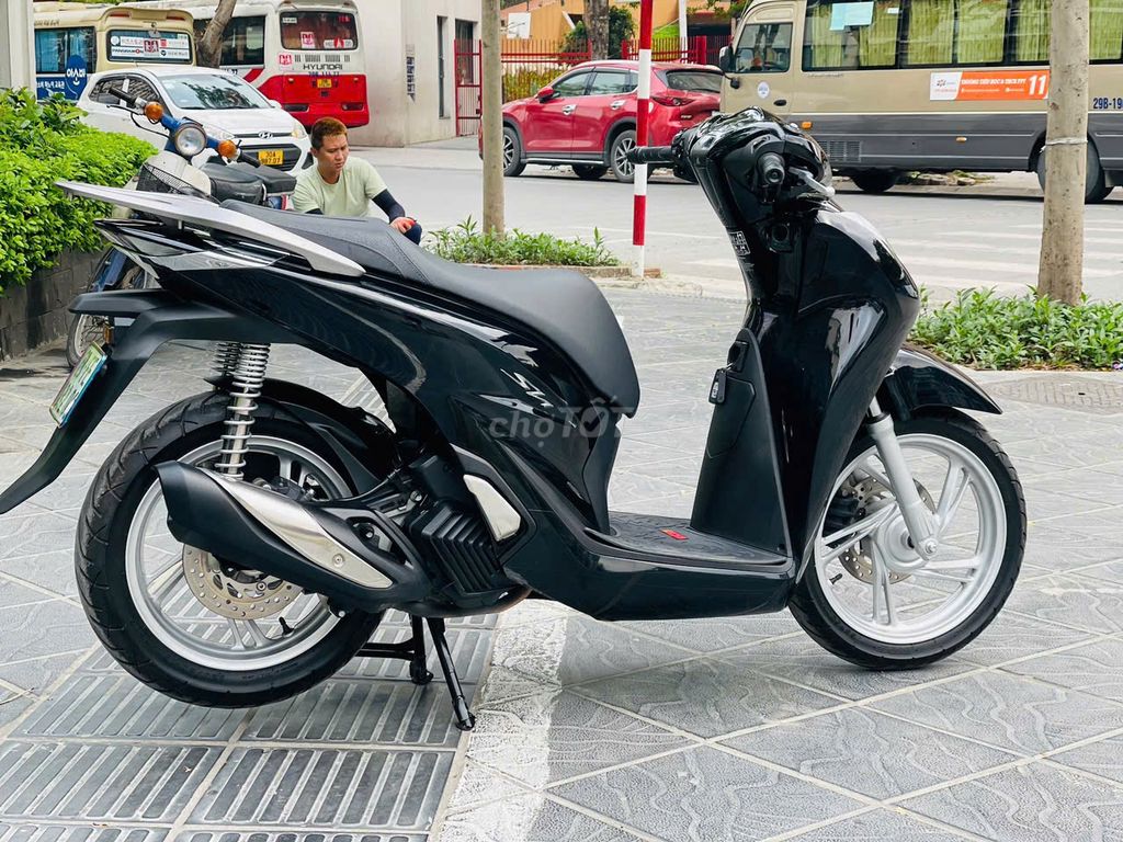 Honda SH 2024 - ảnh 2