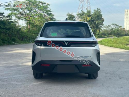 VinFast Limo Green AT 2025 - ảnh 3
