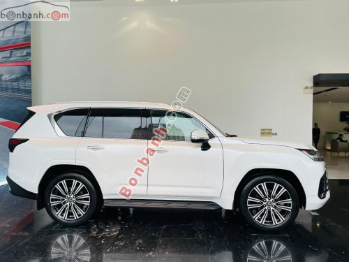 Lexus LX 600 Urban 2026 - ảnh 3