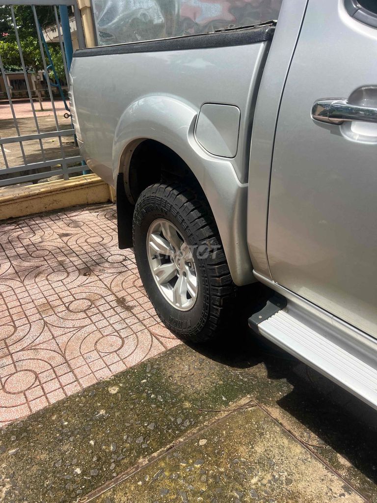 Ford Ranger 2011 - ảnh 2