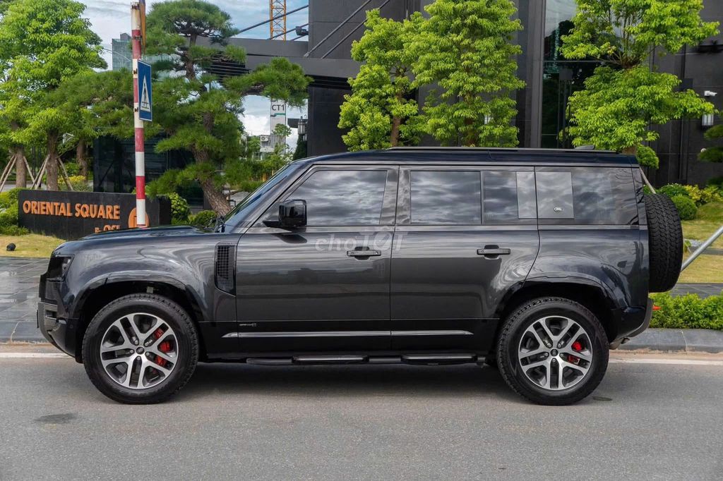 Land Rover Defender 2023 - ảnh 2