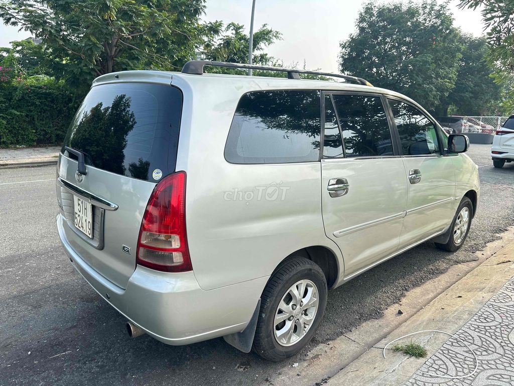 Toyota Innova 2007 - ảnh 2