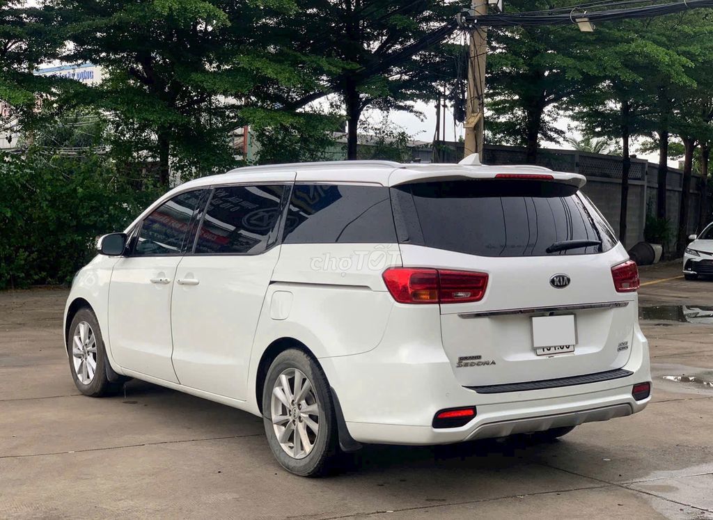Kia Sedona 2020 - ảnh 4