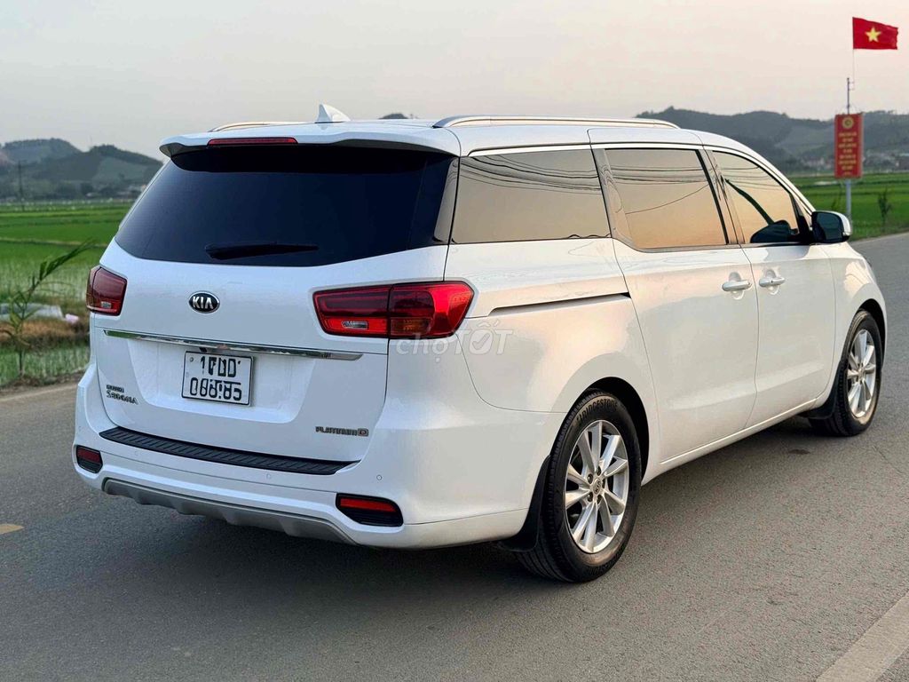 Kia Sedona 2019 - ảnh 4