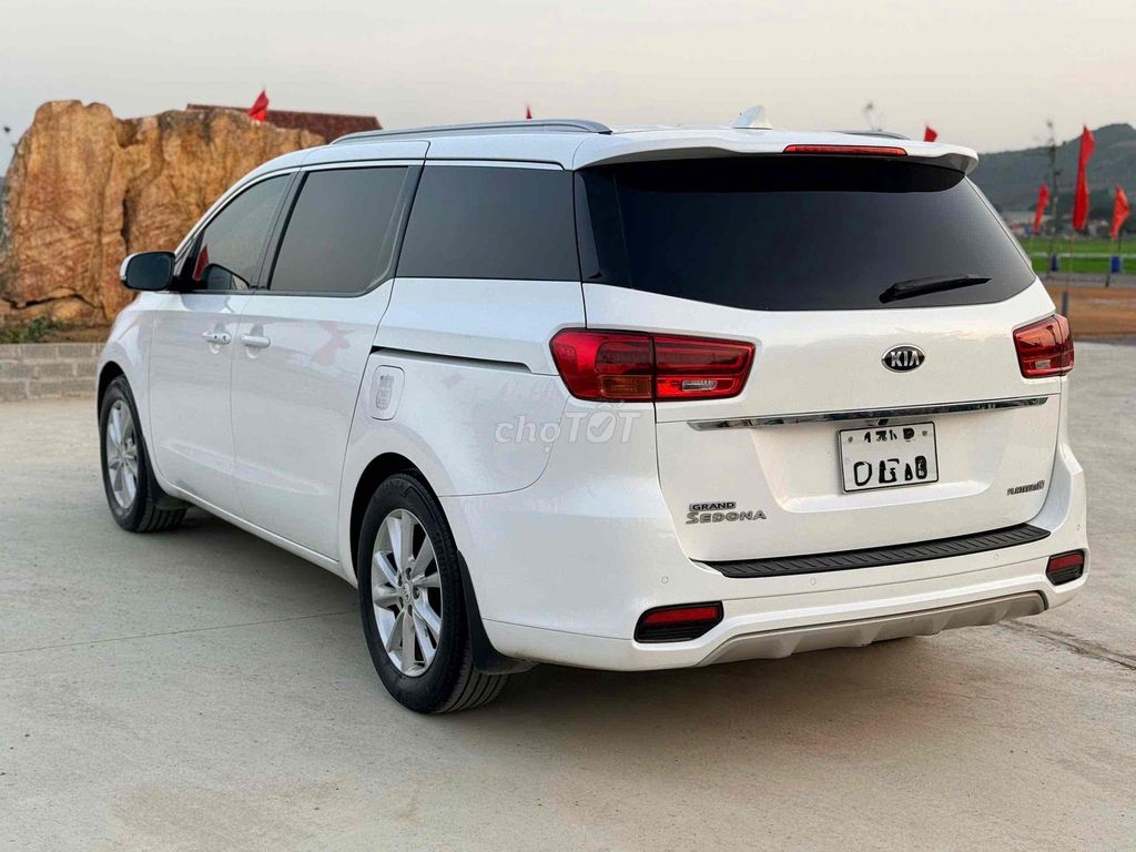 Kia Sedona 2019 - ảnh 5