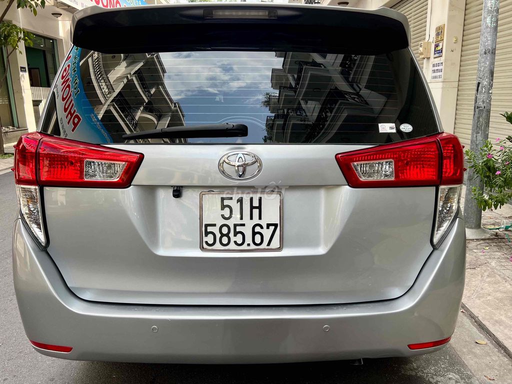 Toyota Innova 2.0E 2019 - ảnh 4