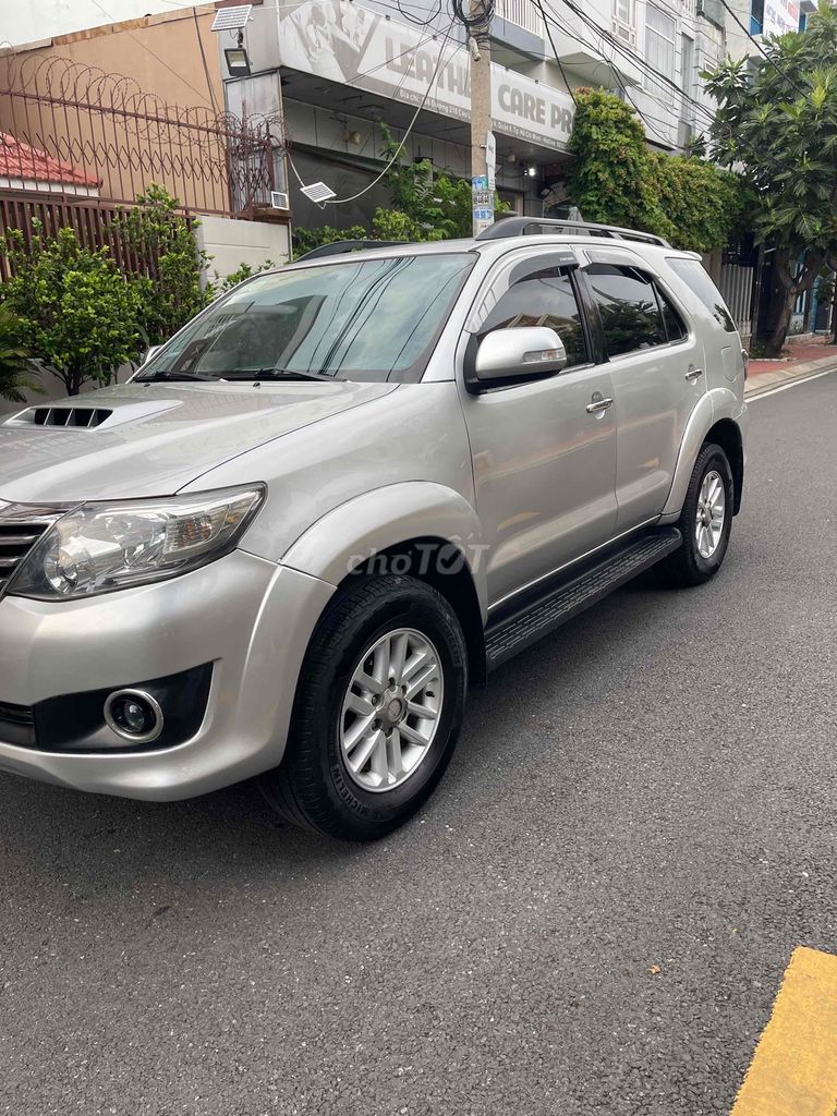Toyota Fortuner 2014 - ảnh 3