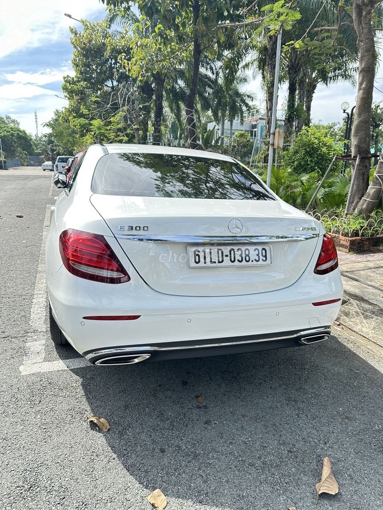 Mercedes-Benz 2017 - ảnh 2