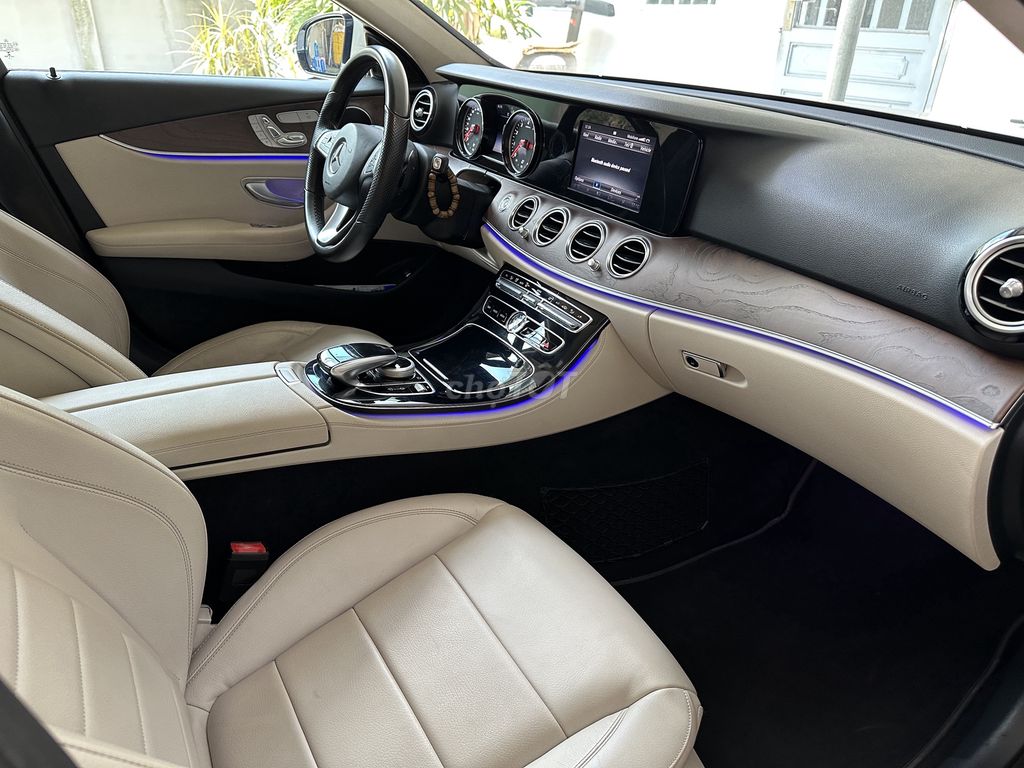 Mercedes-Benz 2017 - ảnh 4