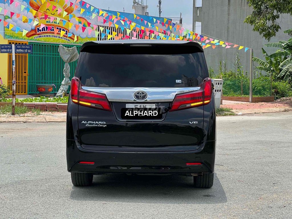 Toyota Alphard 2023 - ảnh 4