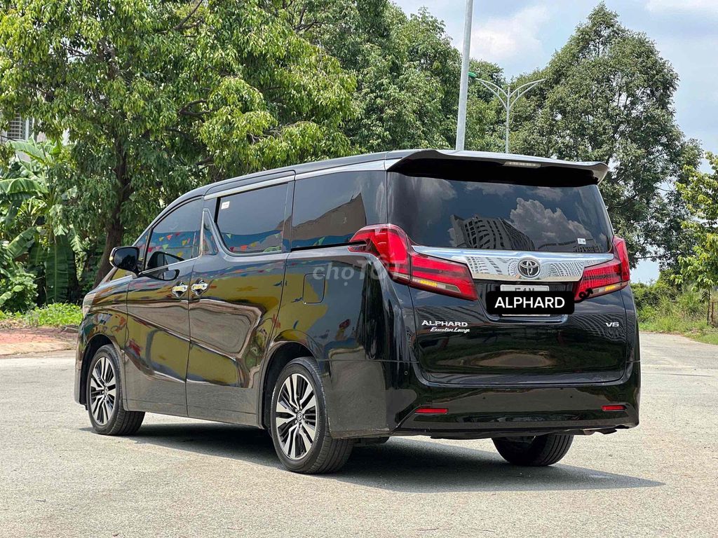 Toyota Alphard 2023 - ảnh 5