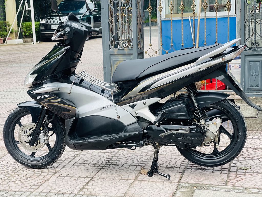 Honda Air Blade 2012 - ảnh 2